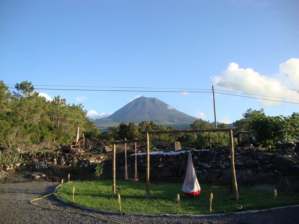 Casas Alto Da Bonanca Hostal São Roque do Pico Exterior foto