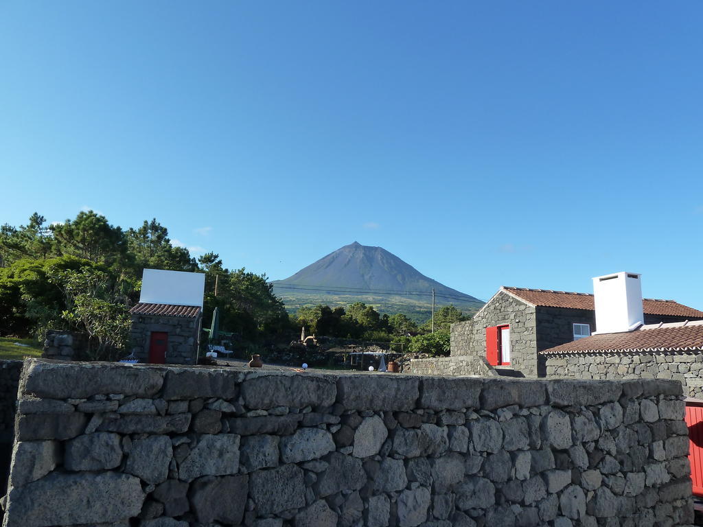 Casas Alto Da Bonanca Hostal São Roque do Pico Exterior foto