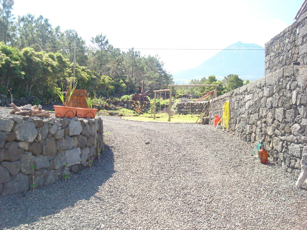 Casas Alto Da Bonanca Hostal São Roque do Pico Habitación foto